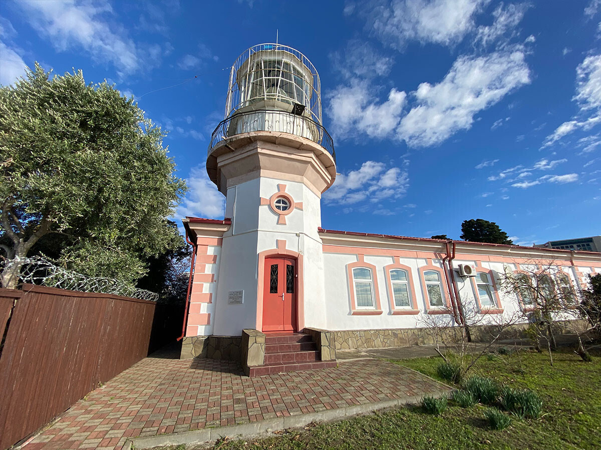 Сочинский маяк. Фото: rgo.ru Сочинский маяк. Фото: rgo.ru