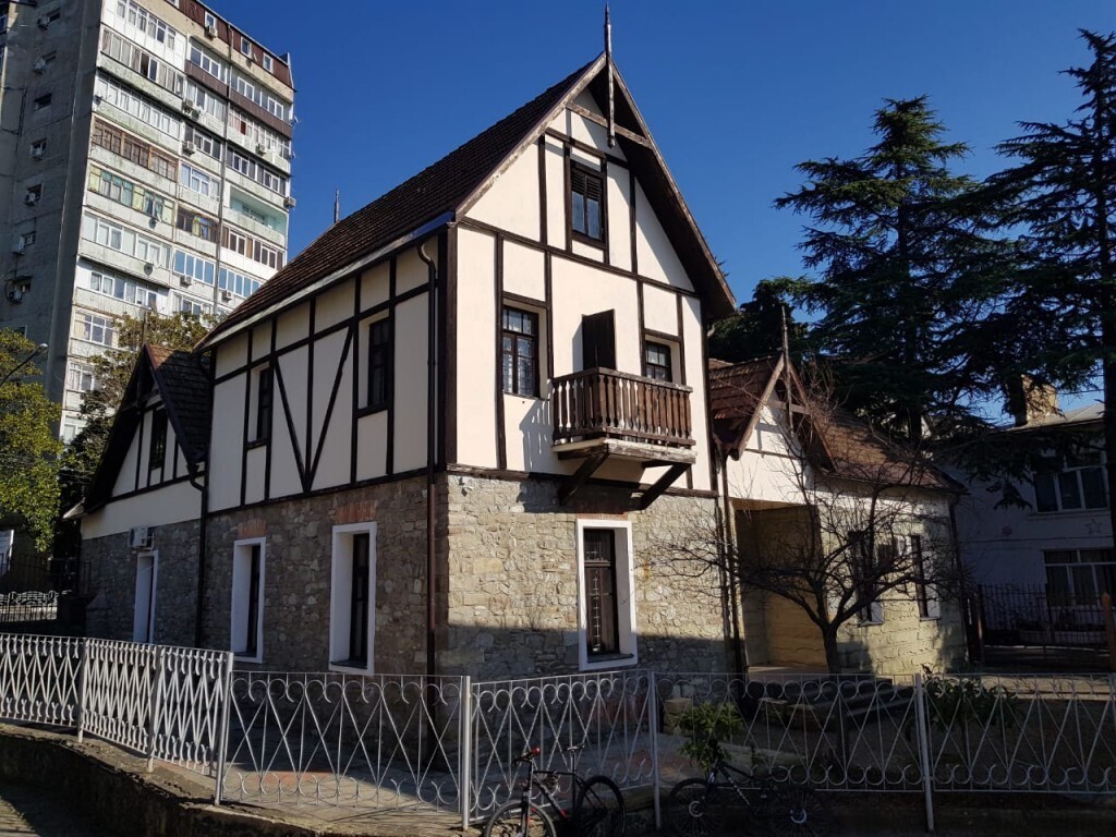 Этнографический музей в Лазаревском районе. Фото: lic95.sochi-schools.ru Этнографический музей в Лазаревском районе. Фото: lic95.sochi-schools.ru