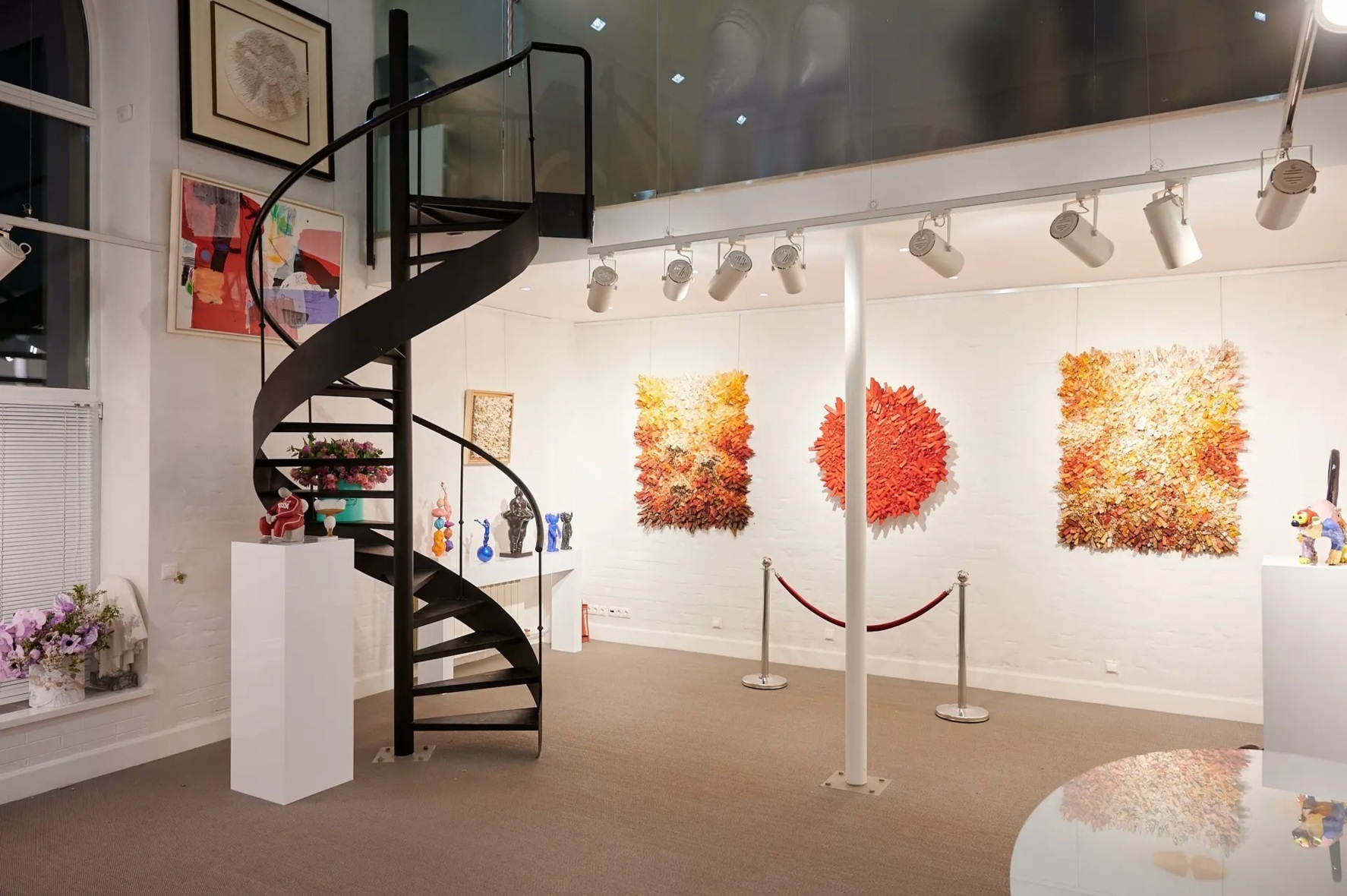 Фото: askerigallery.com