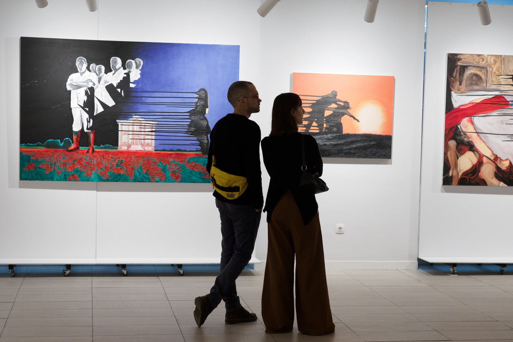 Выставка «После иллюзий» Ивана Плюща. Фото: https://bizon.gallery. Выставка «После иллюзий» Ивана Плюща. Фото: https://bizon.gallery.