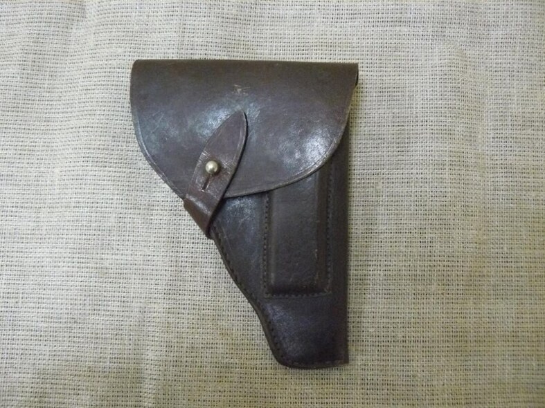 Holster for 7.65mm Walther PPK pistol